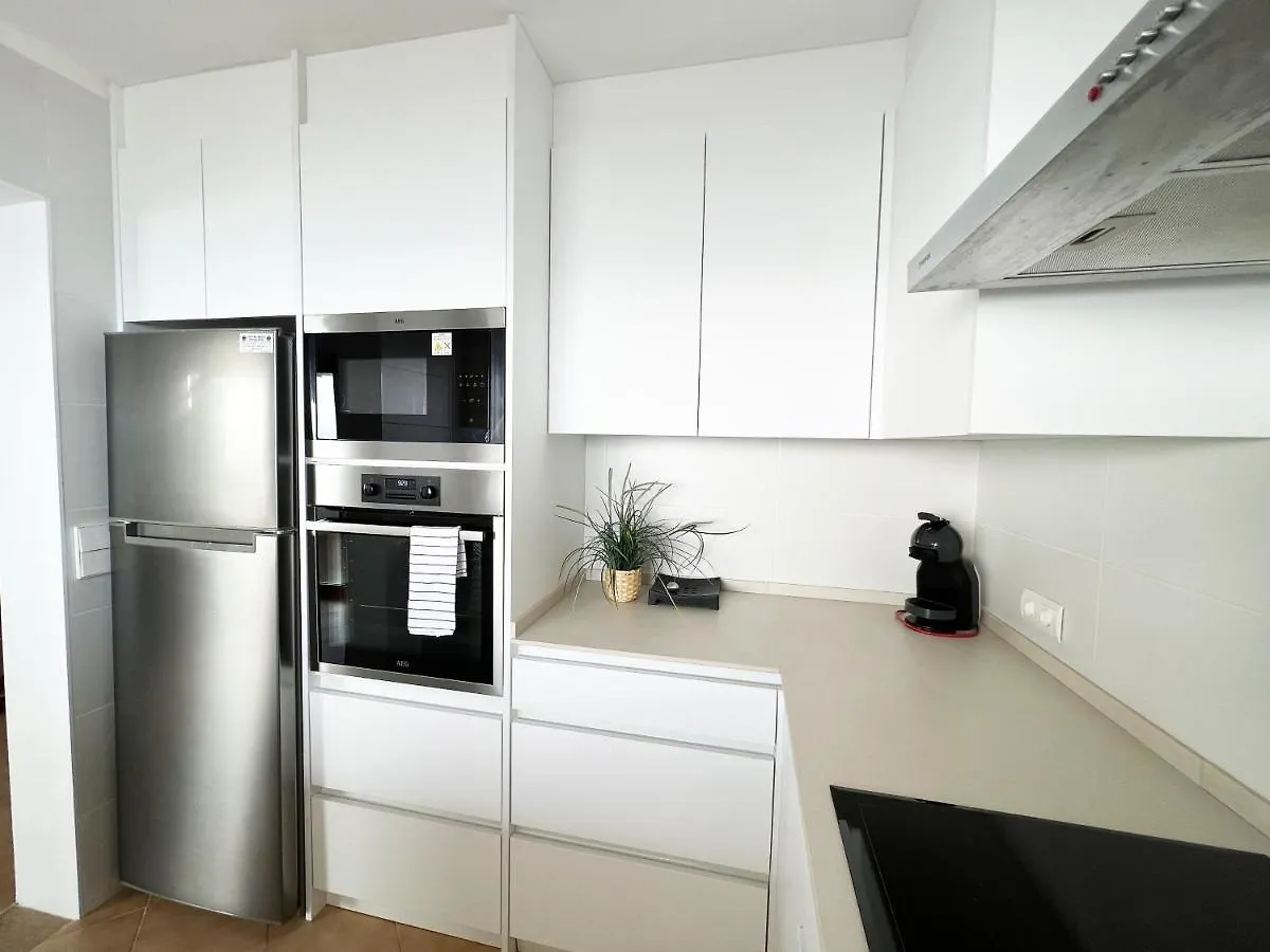 Bellavista Apartment 1C - Direkter Strandzugang アルクディア 0*,  スペイン